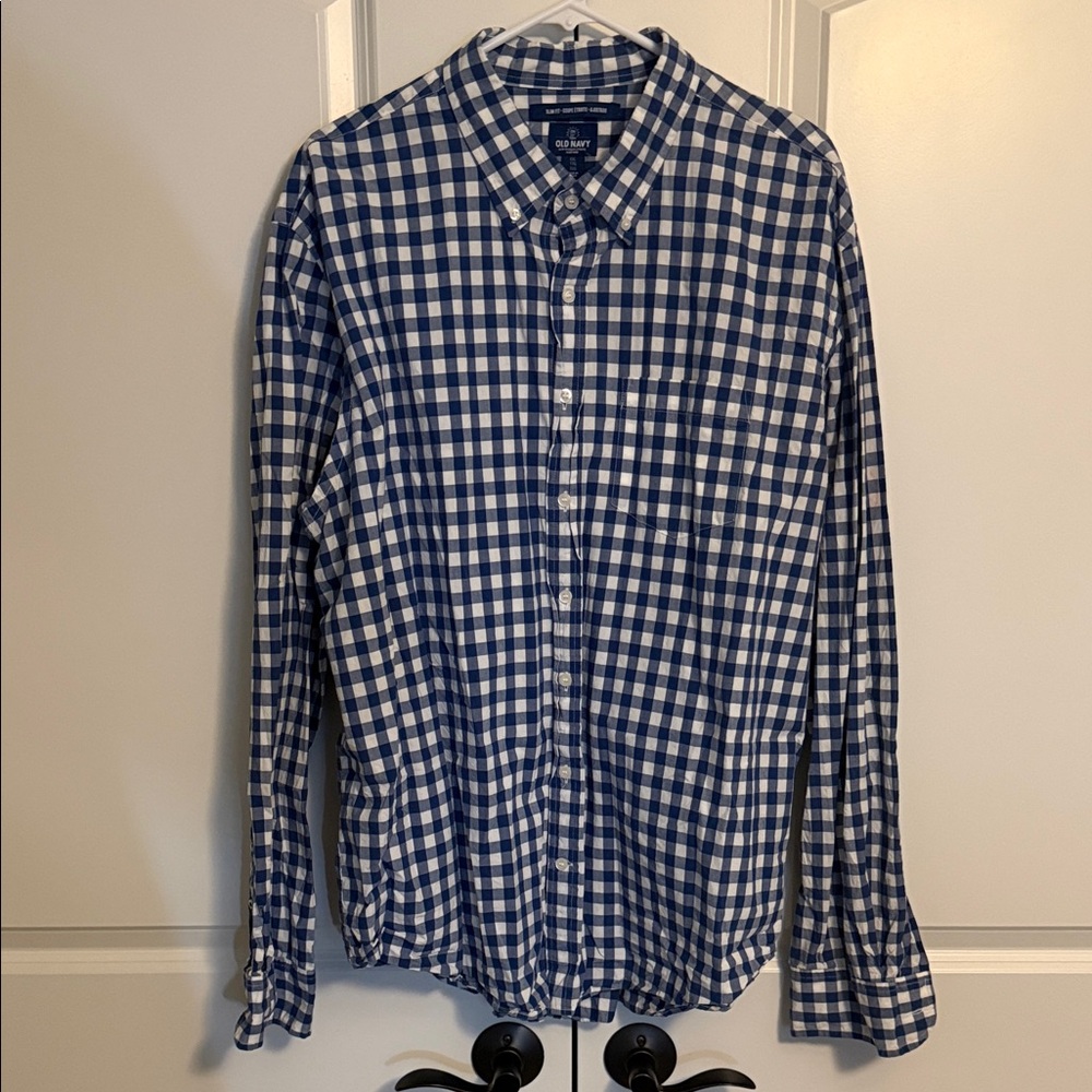 Old Navy Men's Casual Blue and White Plaid Shirt